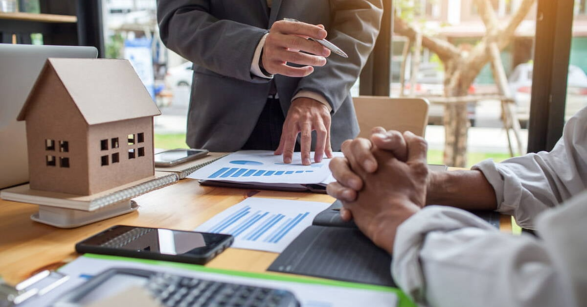 Real estate consultant vs property advisor vs broker: who do you actually need?